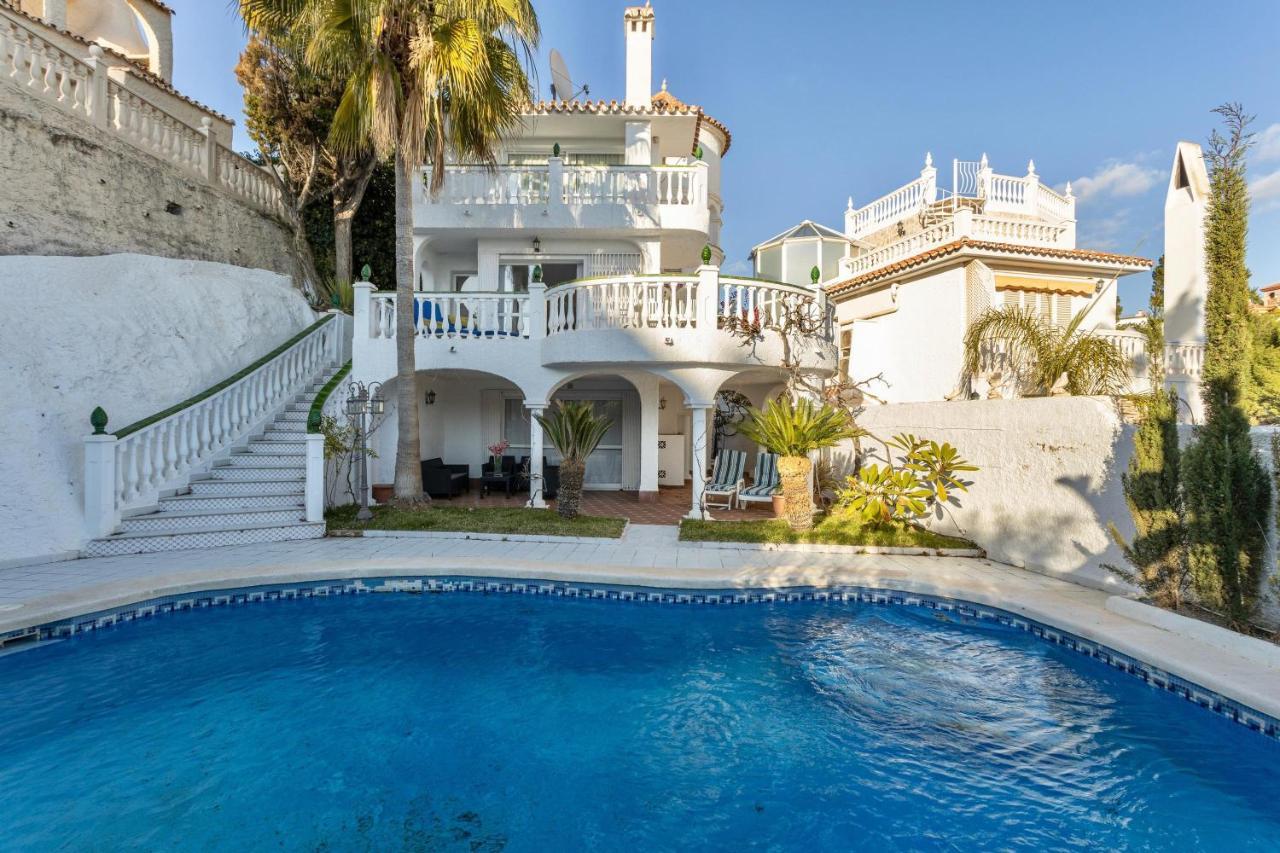 Villa Nerja Bagian luar foto