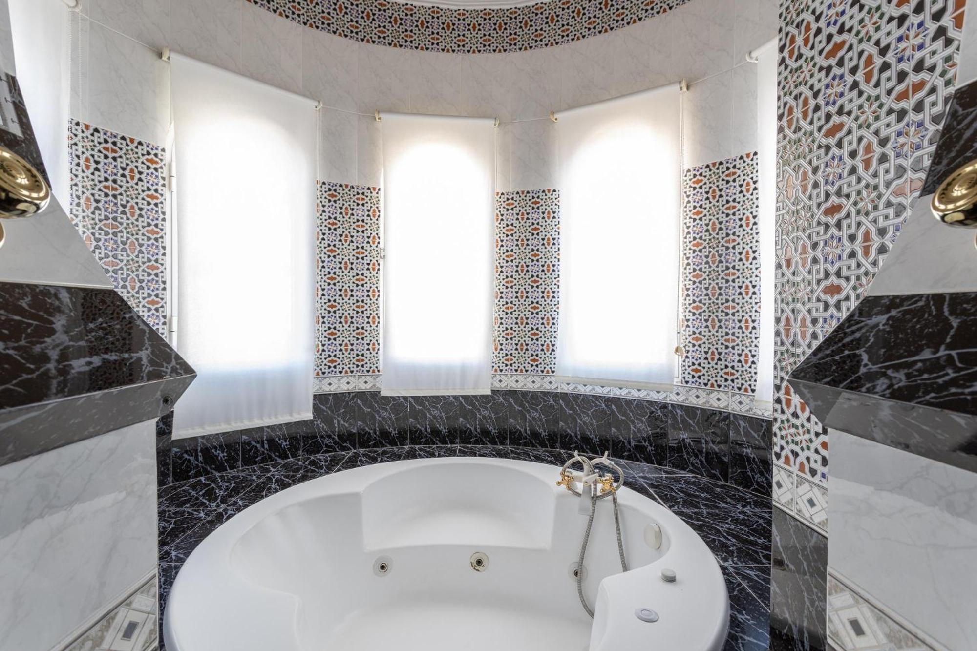 Villa Nerja Bagian luar foto